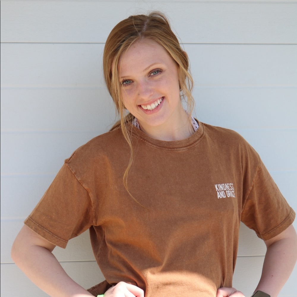 Meet your Posher, Liz